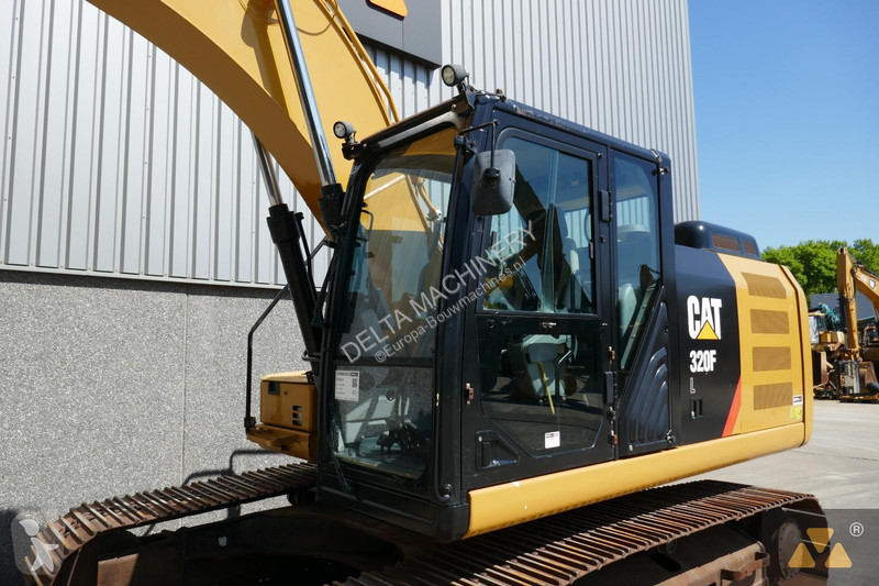 Graafmachine Caterpillar 320FL