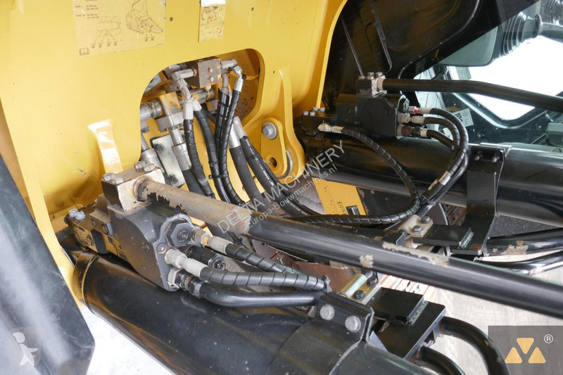 Excavator Caterpillar