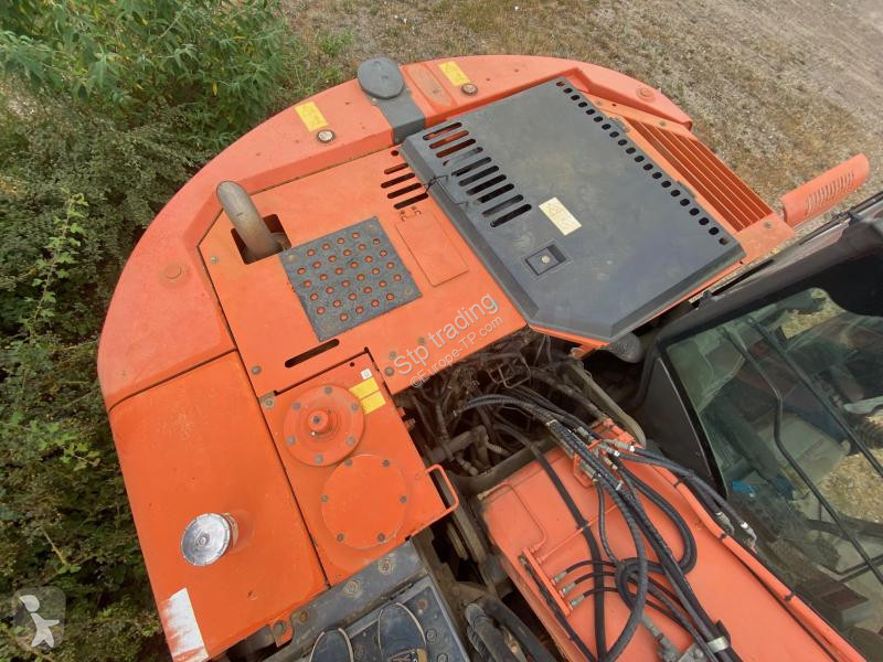 Escavatore Hitachi ZX225USLC-3