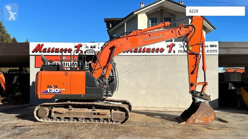 Excavadora Hitachi -6