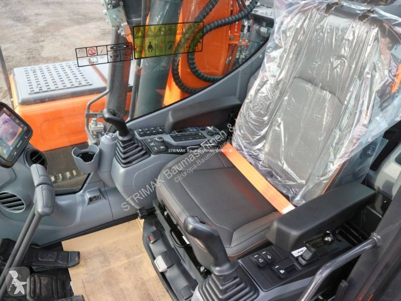 جرافة Doosan DX 140 LC-7