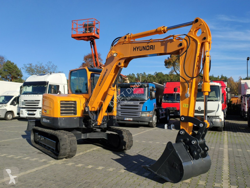 Excavadora Hyundai ROBEX 80CR-9 2013r 8,3 tony
