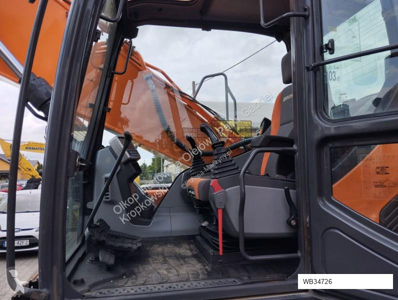 Excavator Doosan DX225