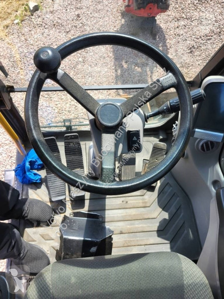 Escavadora Volvo