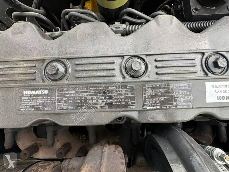 Escavadora Komatsu pc220