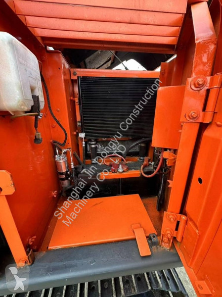Escavadora Hitachi