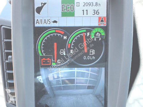 Escavatore Hitachi -6