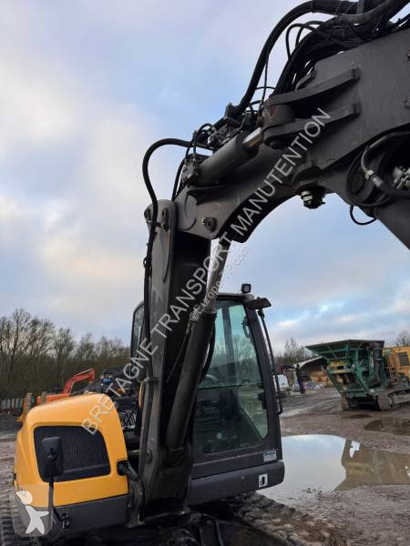 Excavator Mecalac