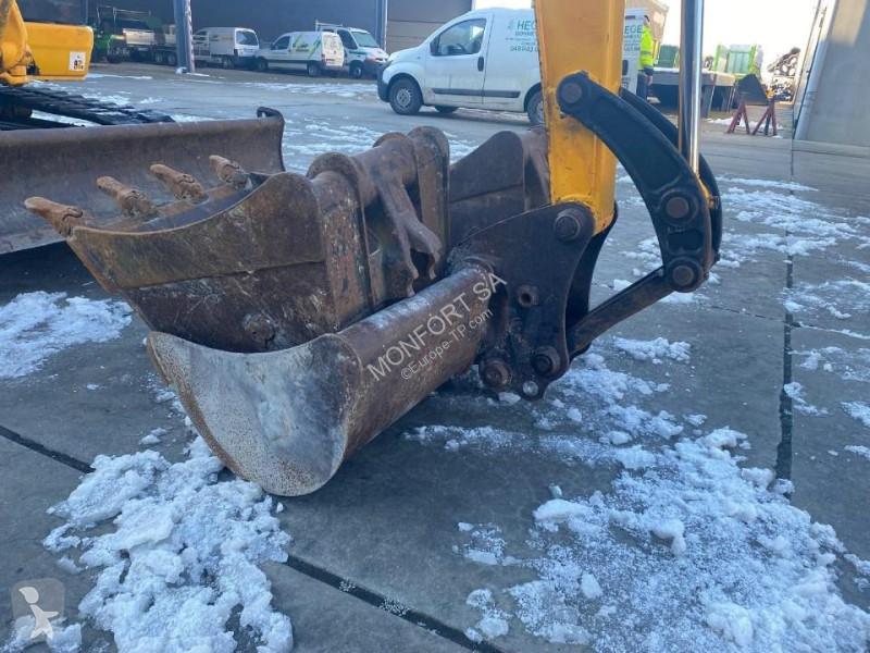 Excavator JCB