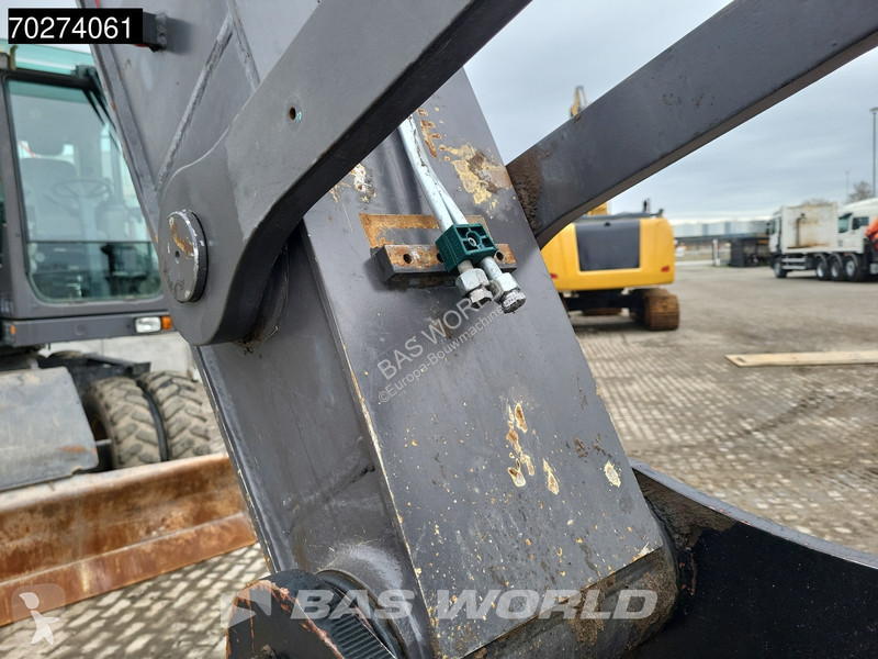 Escavadora Volvo E GERMAN MACHINE