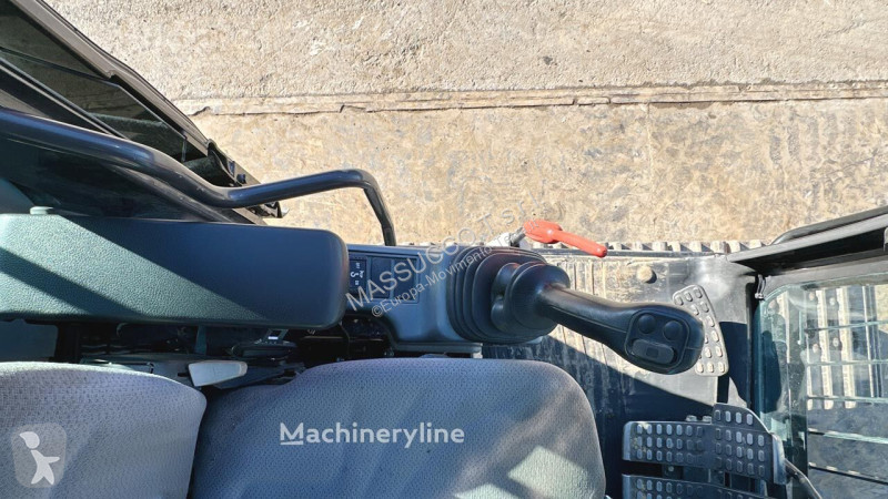 Excavadora Hitachi 0LCN-6