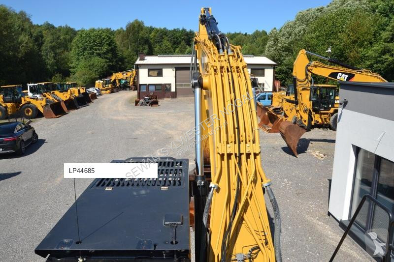 Excavator Caterpillar CAT F