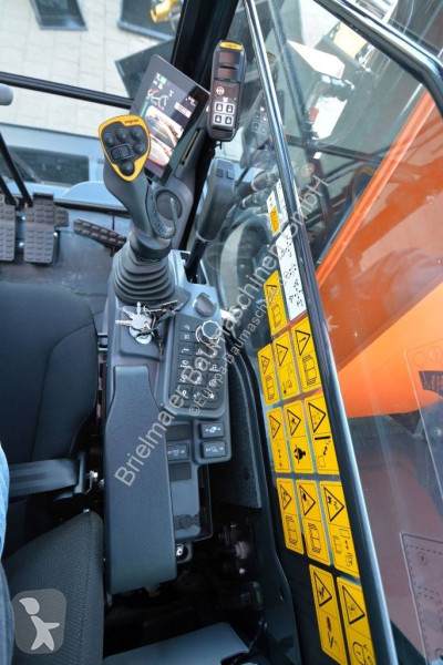 Escavatore Hitachi ZX 95 US-7