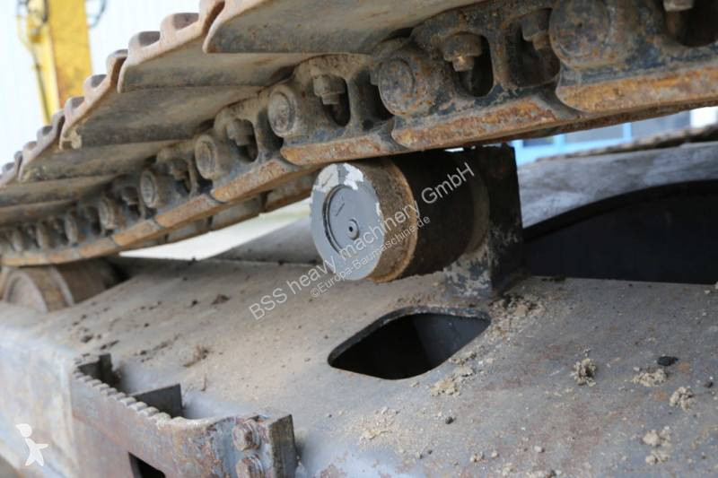 Escavadora Kobelco E305