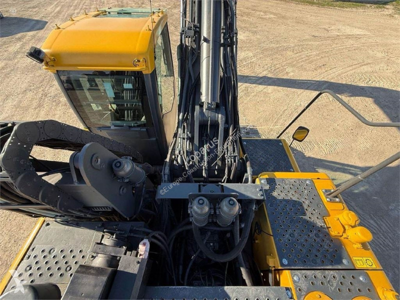Excavadora Volvo DNL Cabin Lift