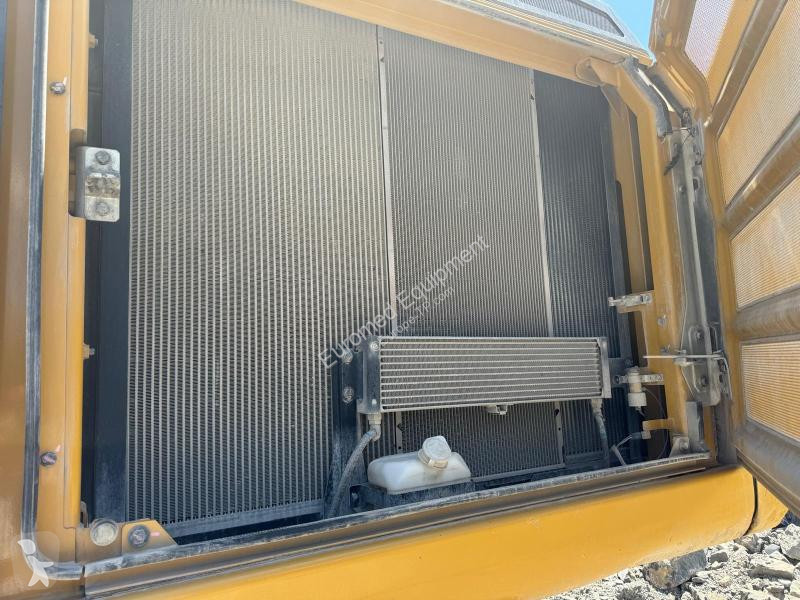 Excavator Caterpillar ME