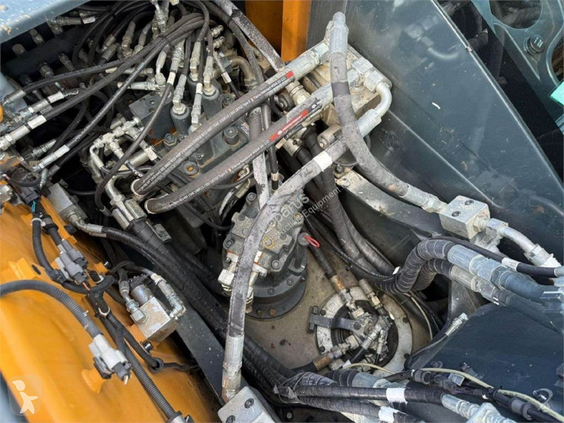 Escavadora Hyundai 140 L , 2272 HOURS !