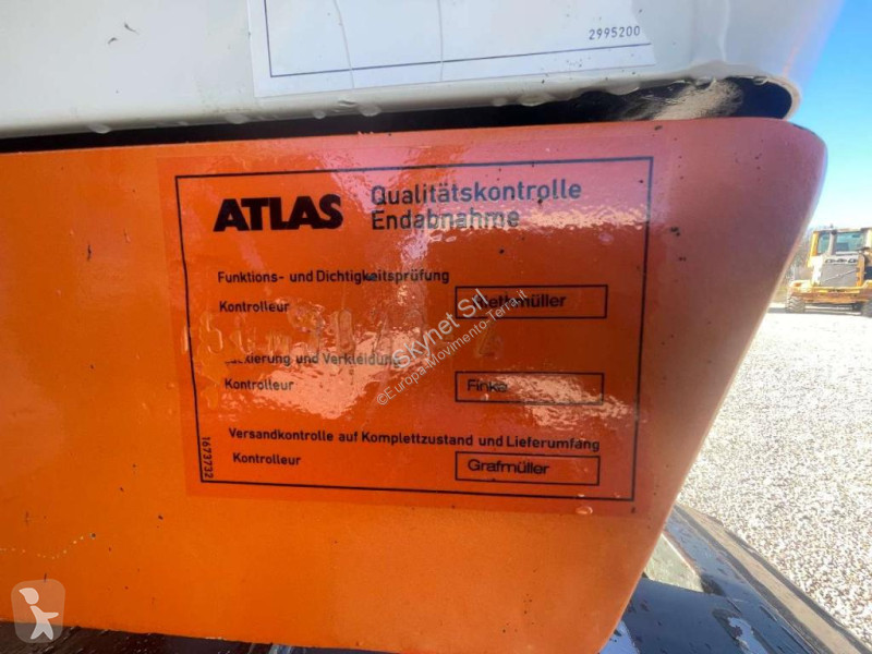 Excavadora Atlas