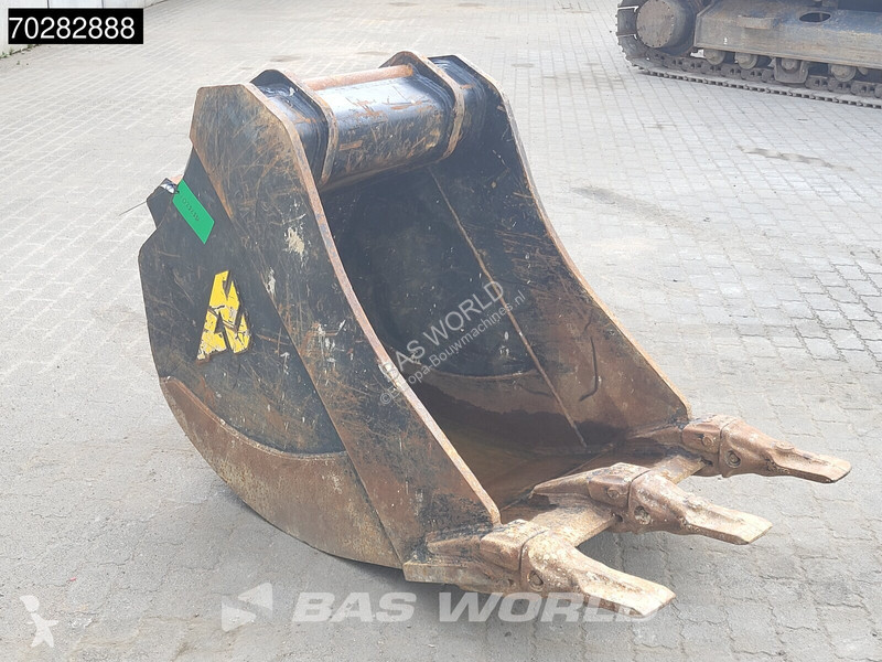Escavadora Doosan -7 4 BUCKETS