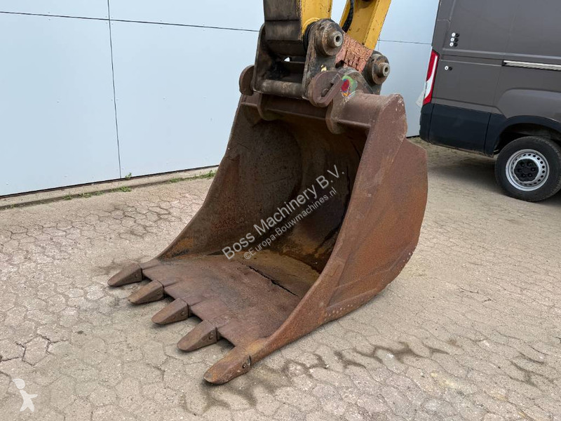 Escavatore Caterpillar - German Machine / Quick...