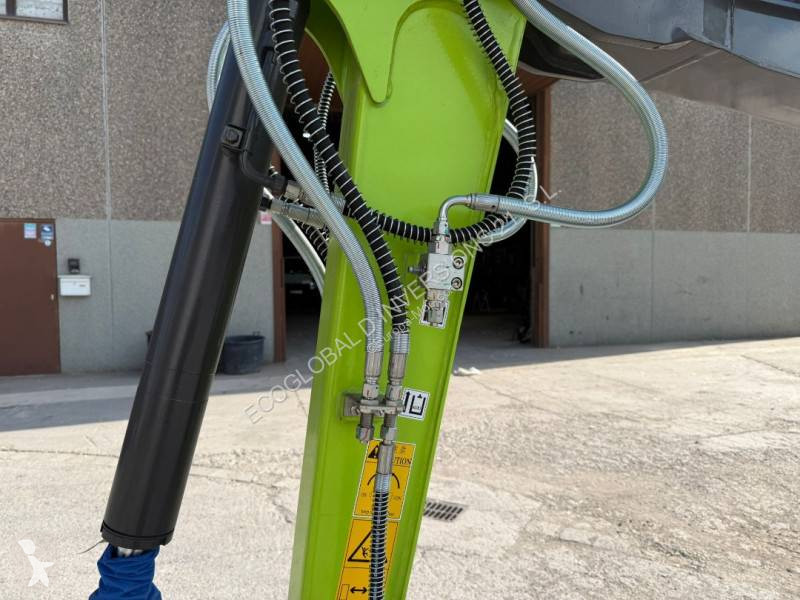 Lopatový nakládač Zoomlion ZE35 GU