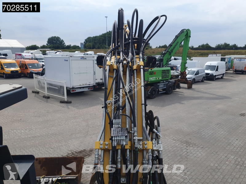 Excavator Komatsu PW118 MR -11