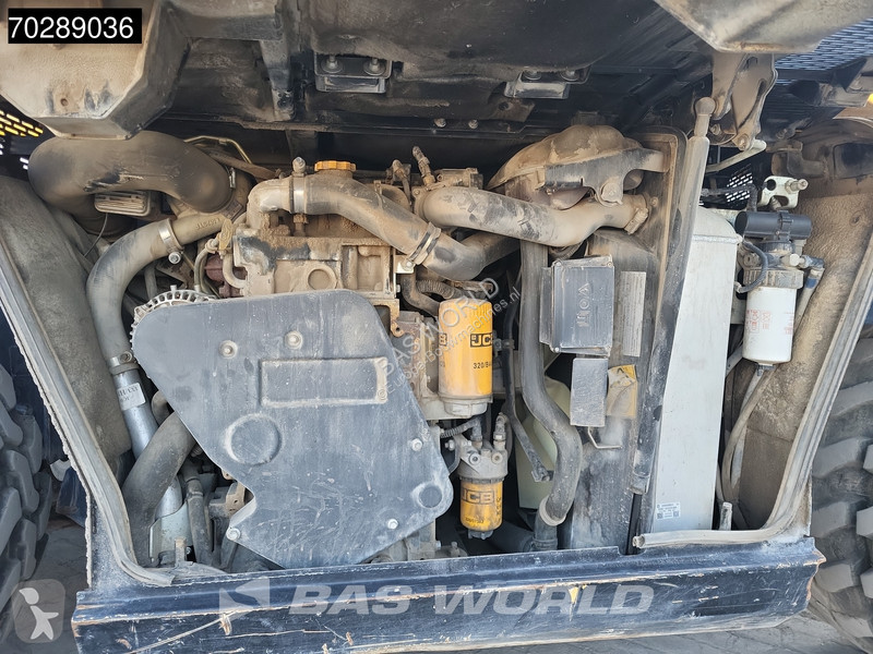 Escavadora JCB HD110W T4F HYDRADIG