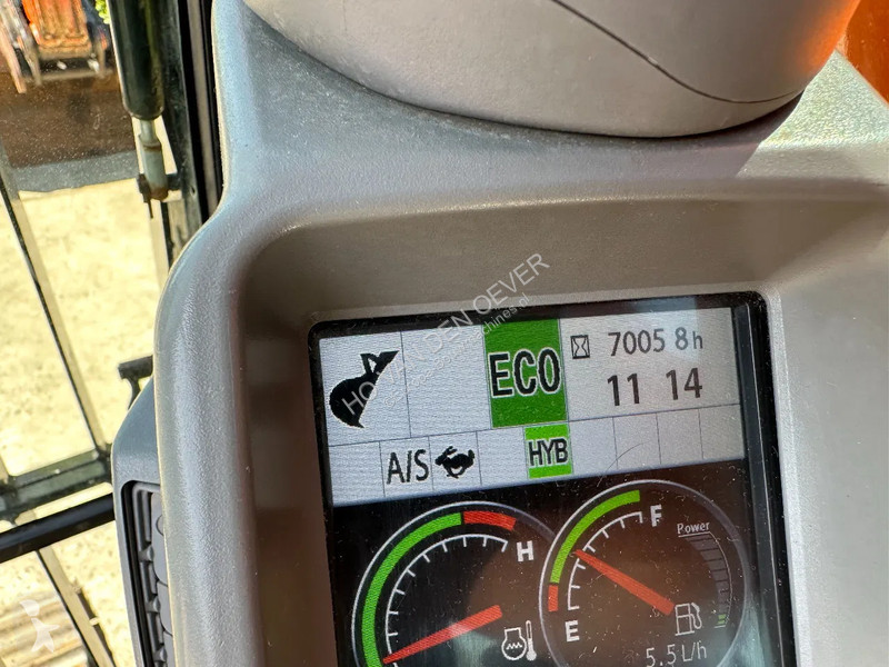Escavatore Hitachi ZH210LC-5B