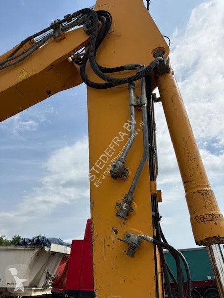 Escavadora Liebherr R914