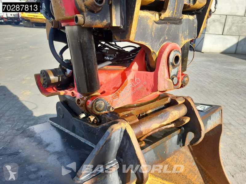 Excavator Caterpillar D OUTRIGGERS + BLADE