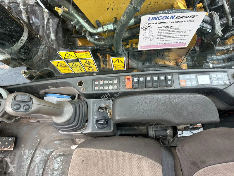 Excavator Caterpillar D 7212 HOURS