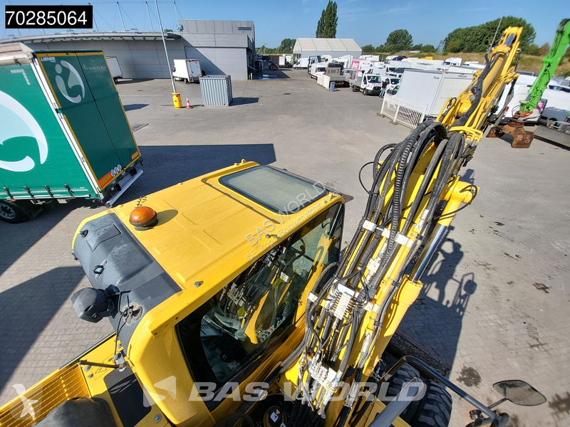 Excavator Komatsu PW148 -8