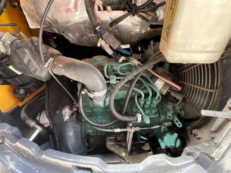 Escavadora Volvo EC 18 E