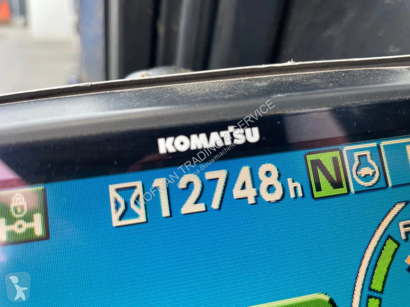 Graafmachine Komatsu PW148-8