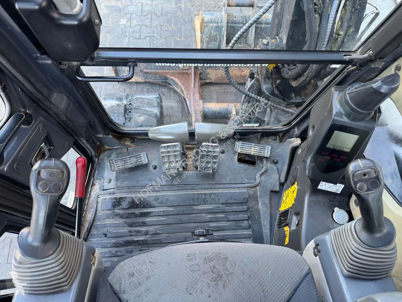 Escavadora Hitachi ZX52U-3