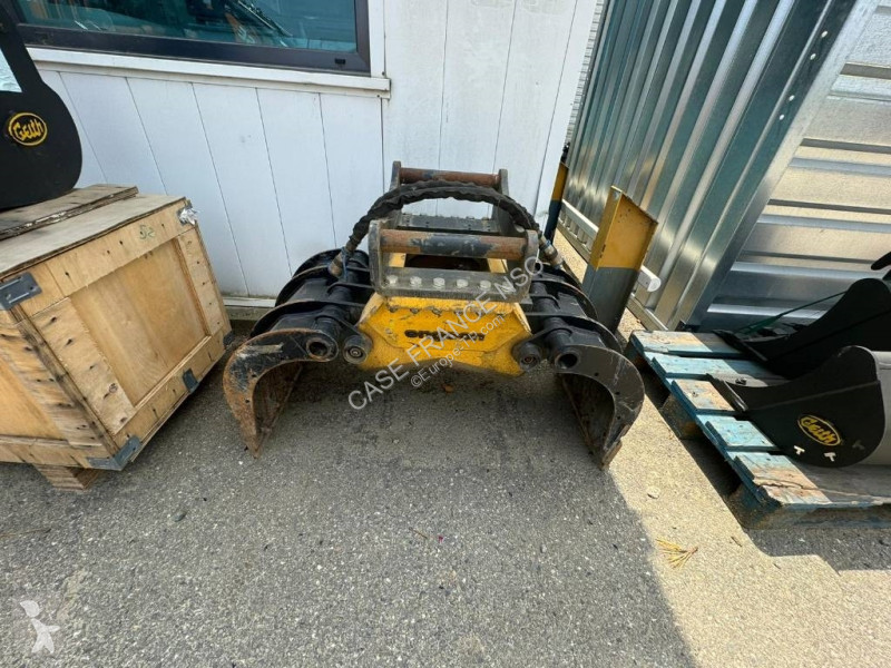 Excavator Case C