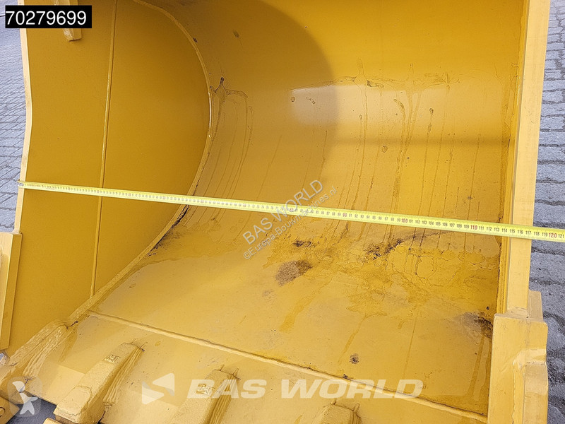 Escavatore Caterpillar 3 GC