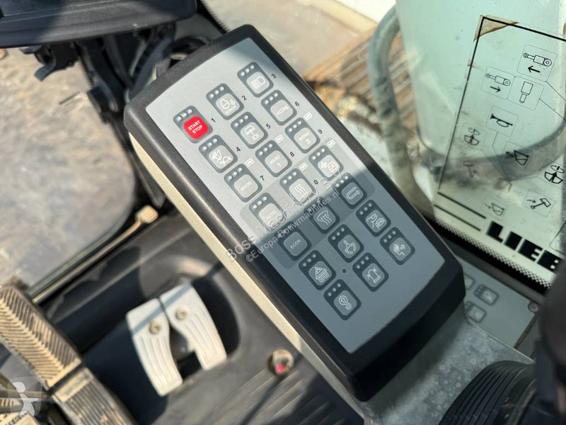 جرافة Liebherr R906LC - Weight System / Triple...