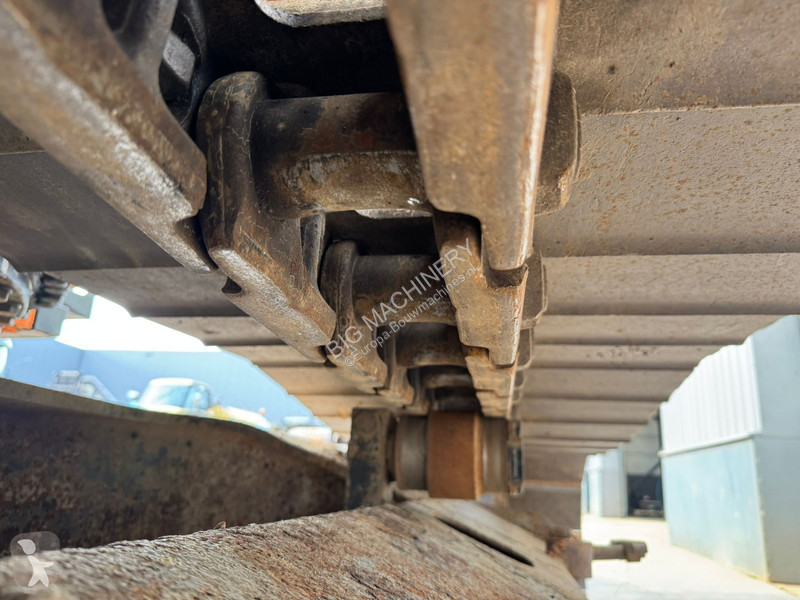 Escavatore Caterpillar
