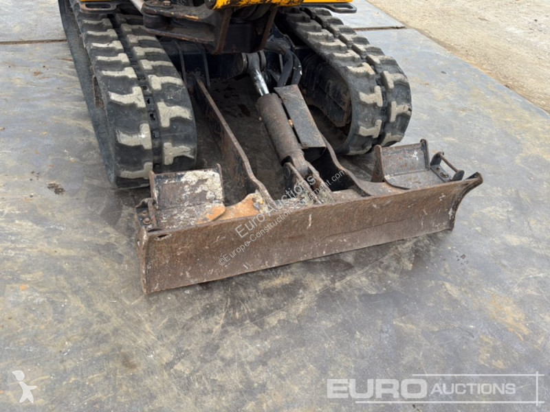 جرافة JCB 16C-1