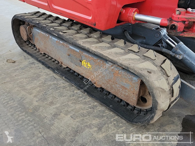 Escavadora Takeuchi TB216