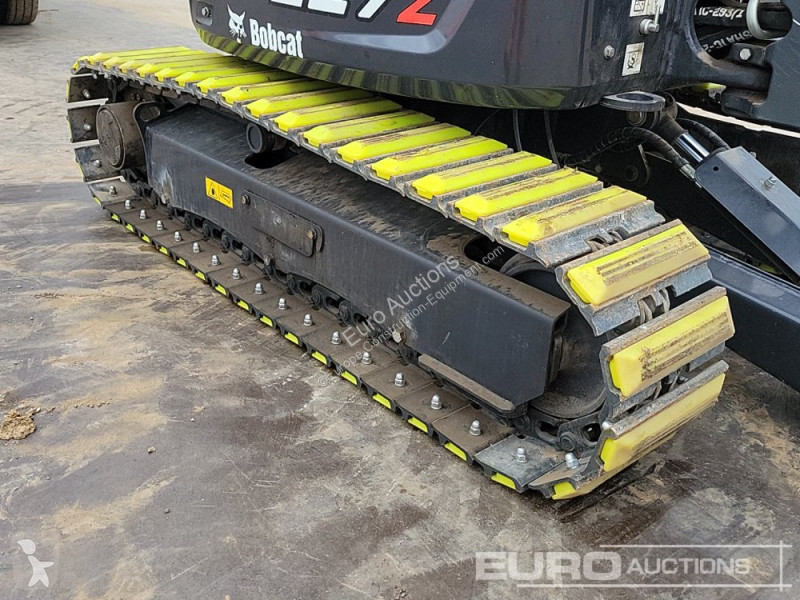 جرافة Bobcat E27Z