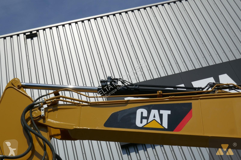 Excavator Caterpillar