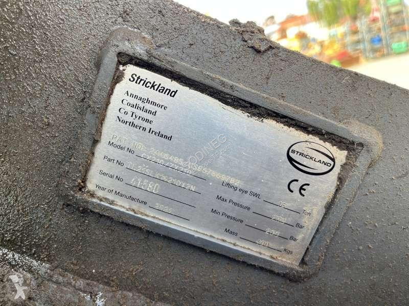 Escavatore Hitachi