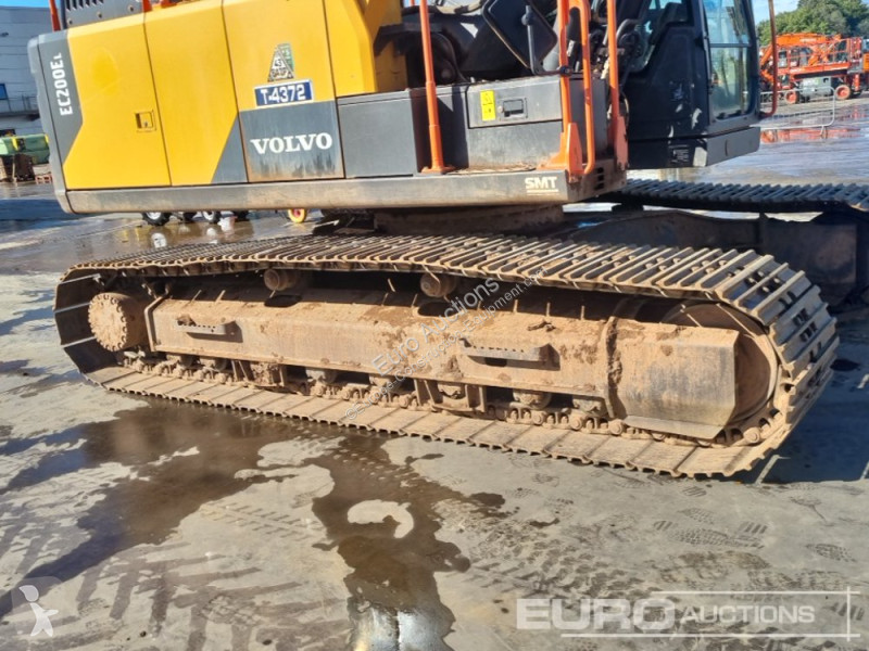 Excavator Volvo EC200EL