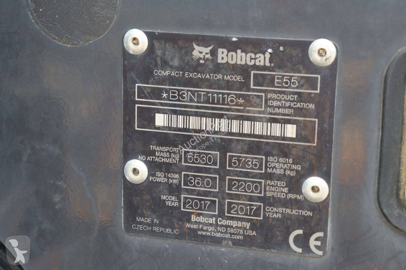 جرافة Bobcat E55