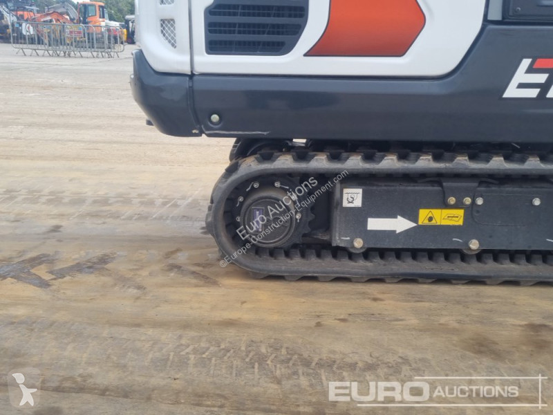 Lopatový nakládač Bobcat E19