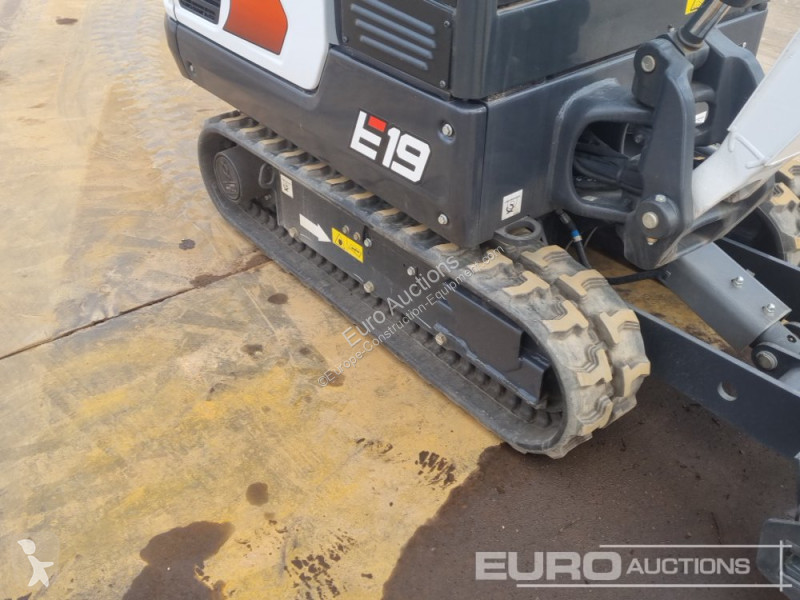 Lopatový nakládač Bobcat E19