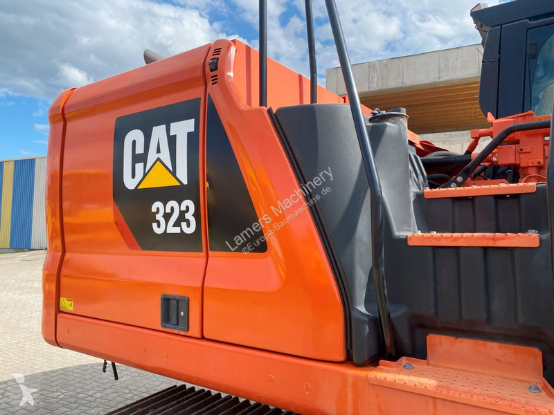 Escavadora Caterpillar 323 Next Gen NVT