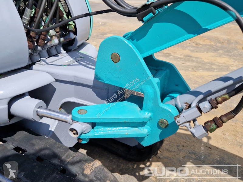 Escavadora Kobelco SS1